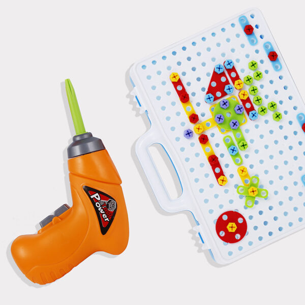 Puzzle-Klocki-w-walizce-wkretarka-151-el-82671 Konstruktorius su veikiančiu suktuku (150 dalių)