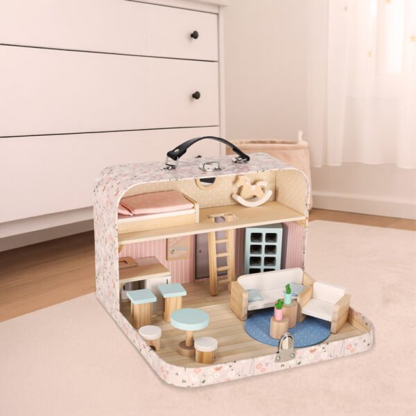 Lėlių namelis lagaminėlyje