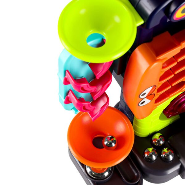 Kamuoliukų kliūčių trasa