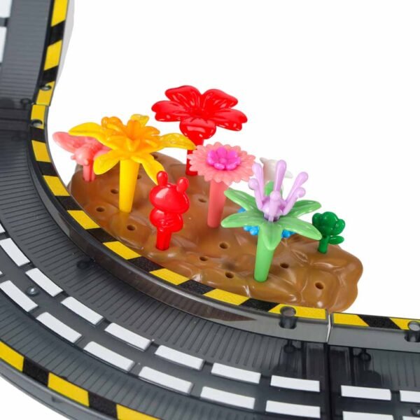 Magnetinė lenktynių trasa su automobiliu (153 dalys)