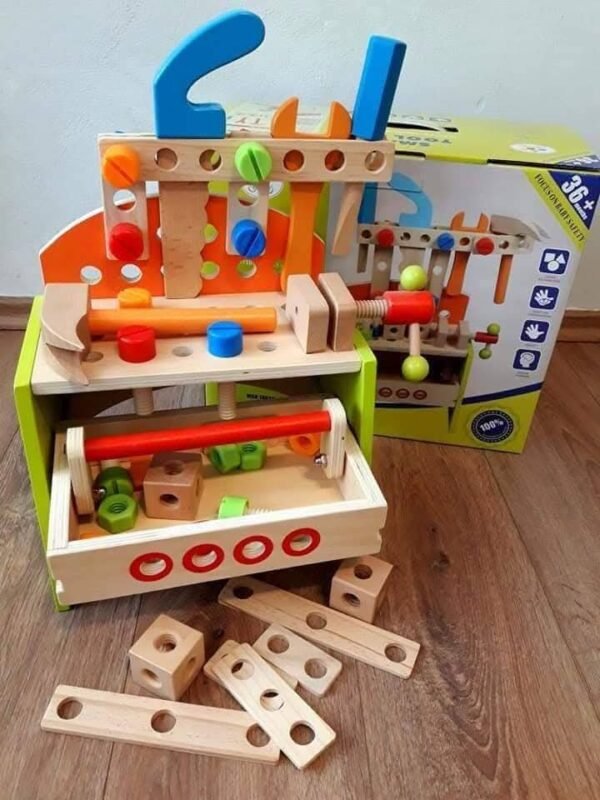 Didelis medinis darbastalis (pažeista pakuotė)