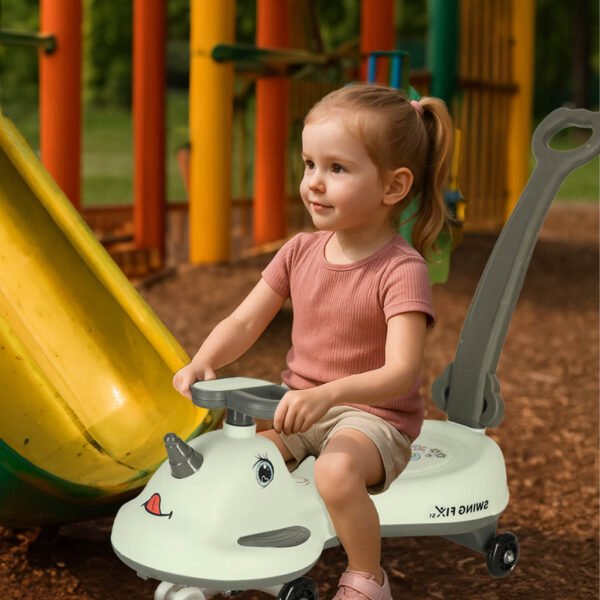 Riedamobilis su rankena (A2 modelis)