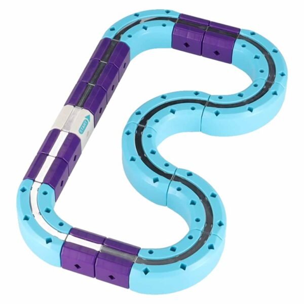 Magnetinis konstruktorius – lenktynių trasa su automobiliu, 87 dalys