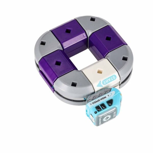 Magnetinis konstruktorius – lenktynių trasa su automobiliu, 87 dalys