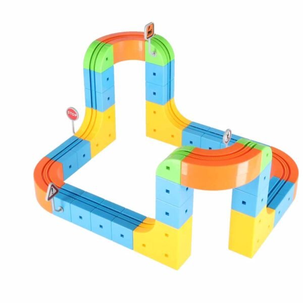 Magnetinis konstruktorius - lenktynių trasa su automobiliu, 65 dalys