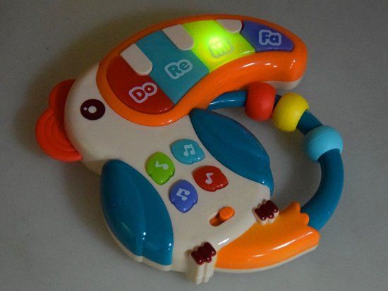 pol_pm_Interaktywny-TUKAN-Zabawka-muzyczna-Male-pianinko-dla-niemowlaka-ZA3808-16997_4 Interaktyvus lavinamasis muzikinis žaislas