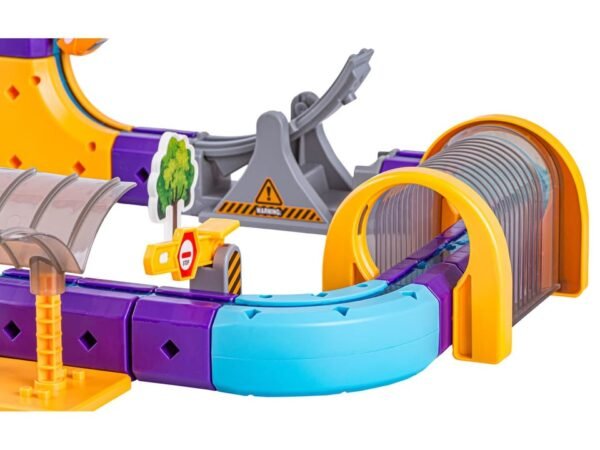 Magnetinis konstruktorius - lenktynių trasa su automobiliais, 127 dalys