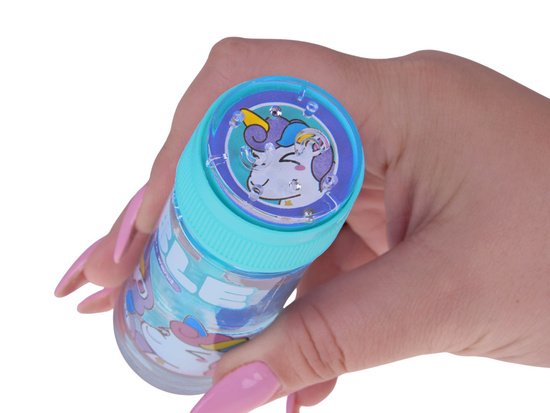 pol_pm_Bajecznie-kolorowe-Banki-mydlane-Jednorozec-Plyn-do-baniek-65ml-Gra-ZA6151-23495_1 Muilo burbulai Vienaragis