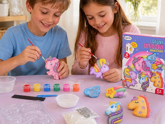 pol_pm_Zestaw-do-robienia-magnesow-JEDNOROZCE-brokatowe-DIY-magnesy-ZA6409-23864_8 Kūrybinis rinkinys magnetukams gaminti – Vienaragiai su blizgučiais